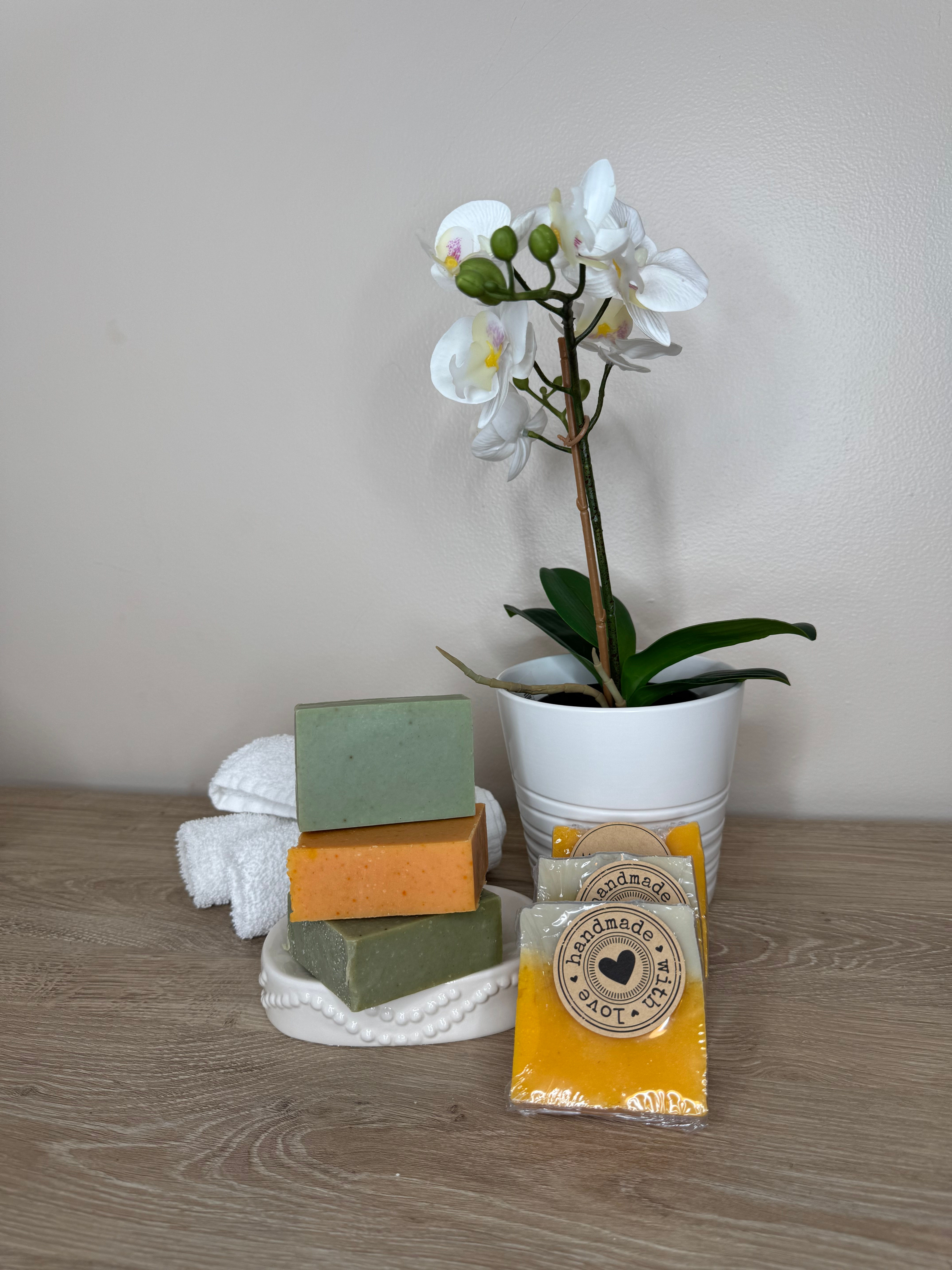 Spirulina and Turmeric Soap