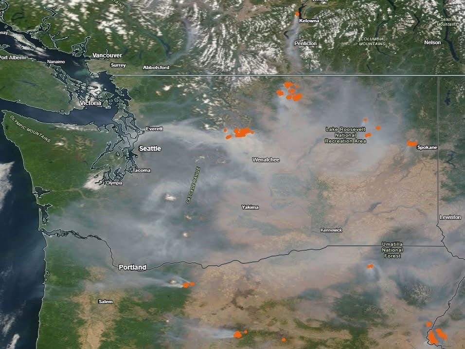 South and north lake shore get priority fire fighting