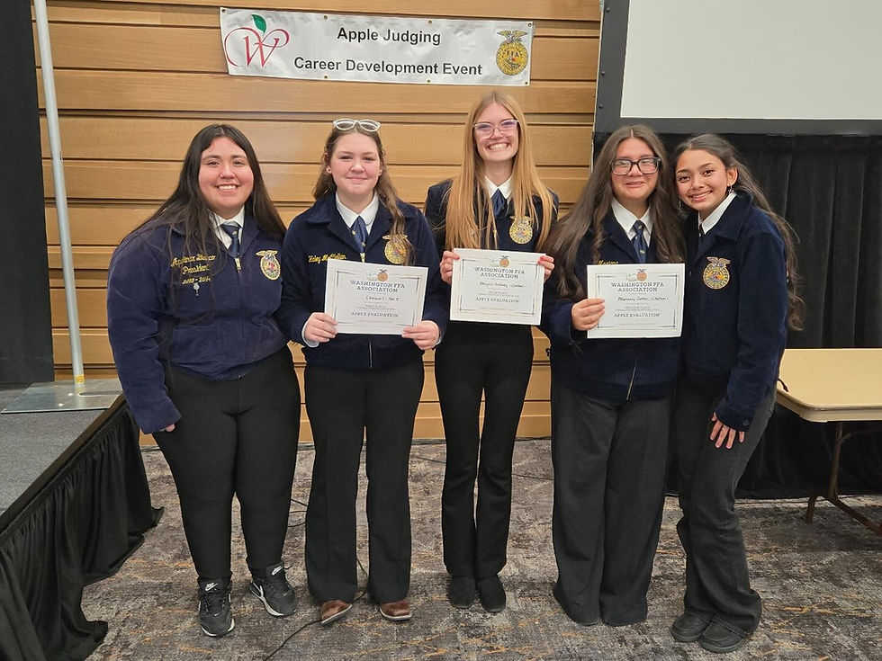 Chelan FFA team honored as state champions in apple judging competition