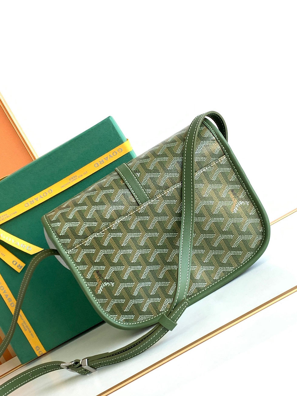 섬네일: 고야드 벨베데르 리미티드공장