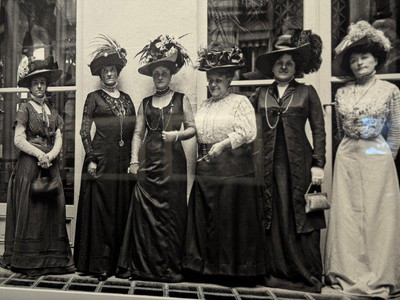 Musée des Avelines - Exposition "Saint-Cloud dans les nuages"