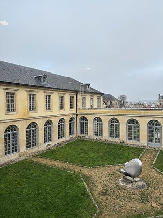 Lycée Hoche - Ancien couvent de la Reine, Versailles