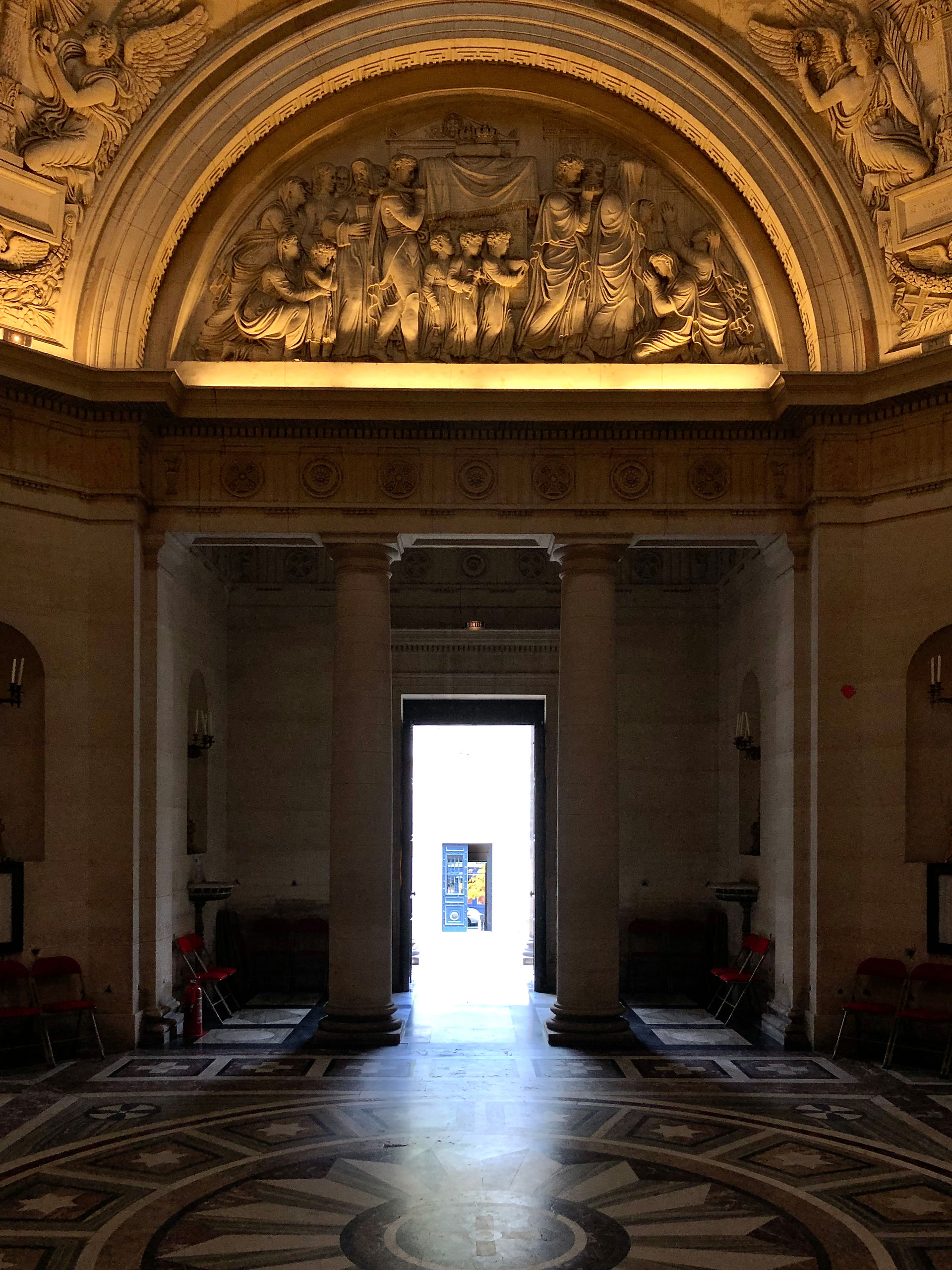 PARIS