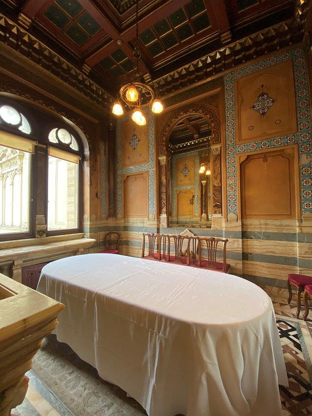 Salle de Bain de la Païva, Hôtel de la Païva, Paris