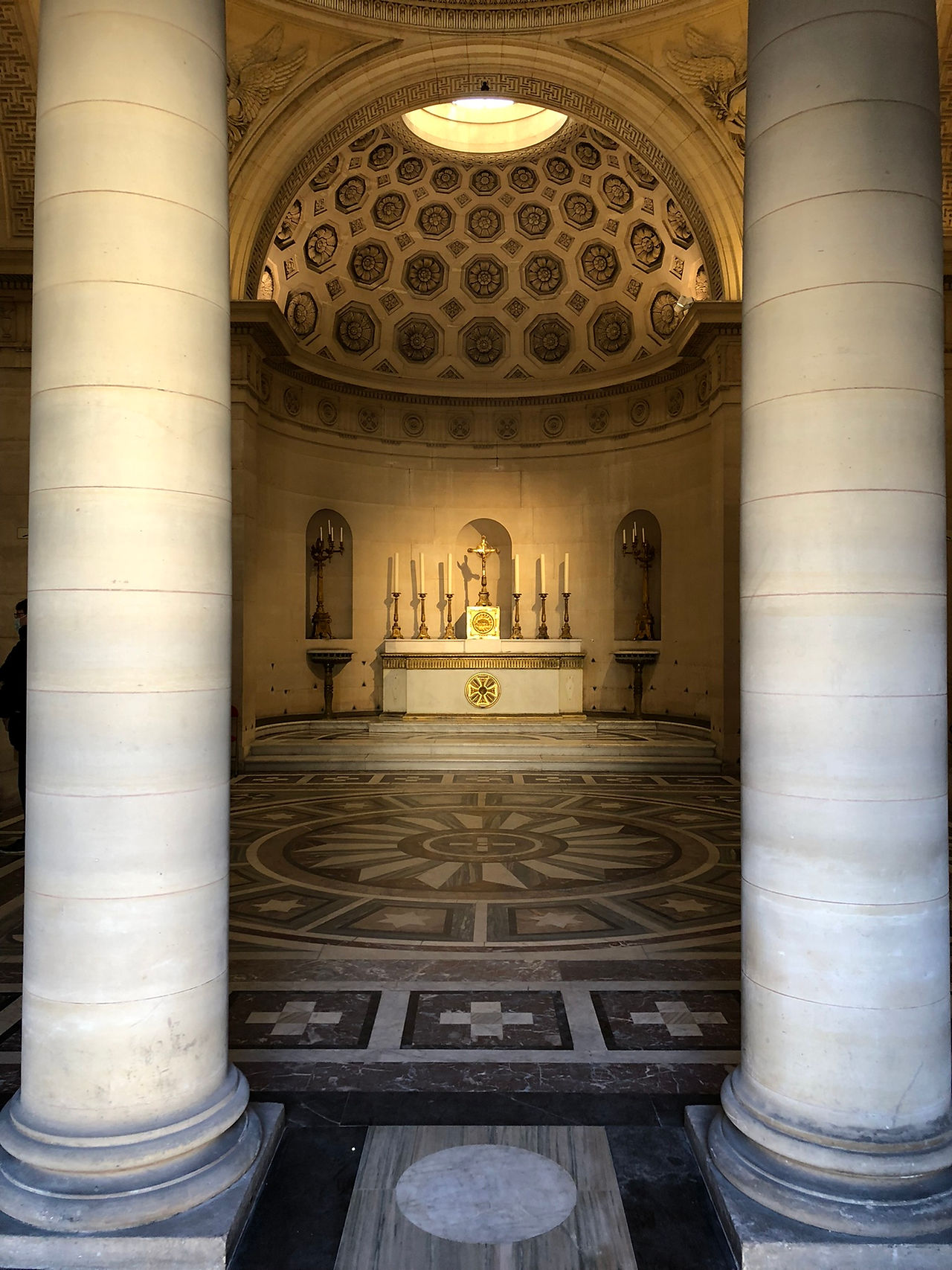 PARIS