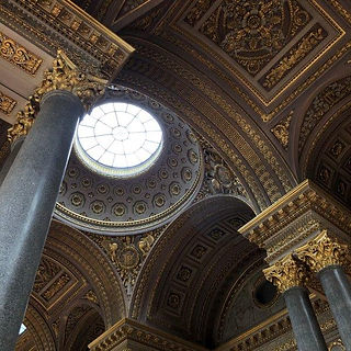 Galerie des Batailles                          Versailles