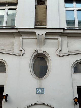 rue Chanoinesse, Paris