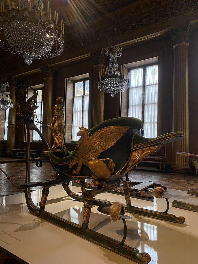 Fantastiques Traîneaux, exposition, château de Compiègne