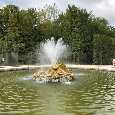 Bassin de Saturne                              Versailles