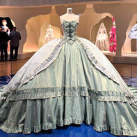 Marie-Antoinette Style - V&A