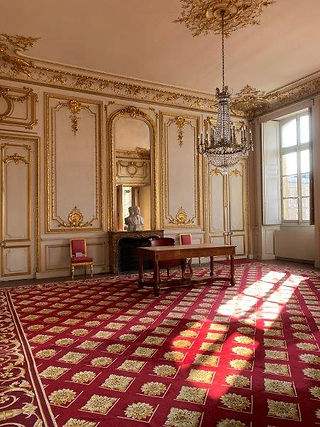 Versailles