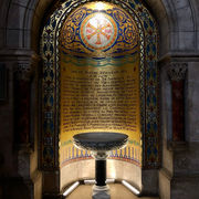 Sacré coeur intérieur mosaïque