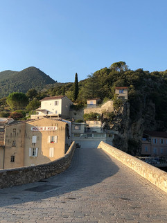 Nyons                                                        Drôme Provençale