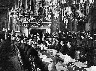 Traité de Versailles      Galerie des Glaces