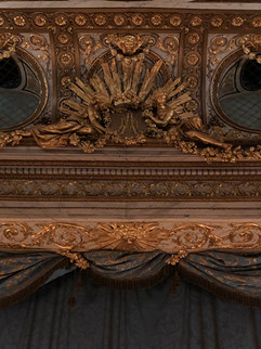 Petit Théâtre de la reine       Petit Trianon                                         Château de Versailles                         Photos