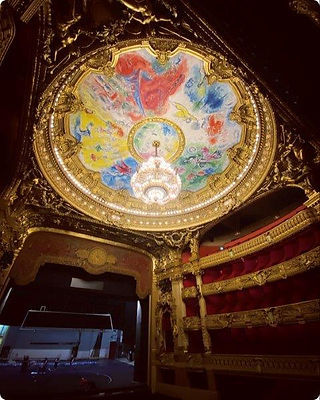 Salle et plafond opéra         Paris