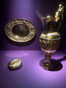 Exposition "Le Dernier Sacre"