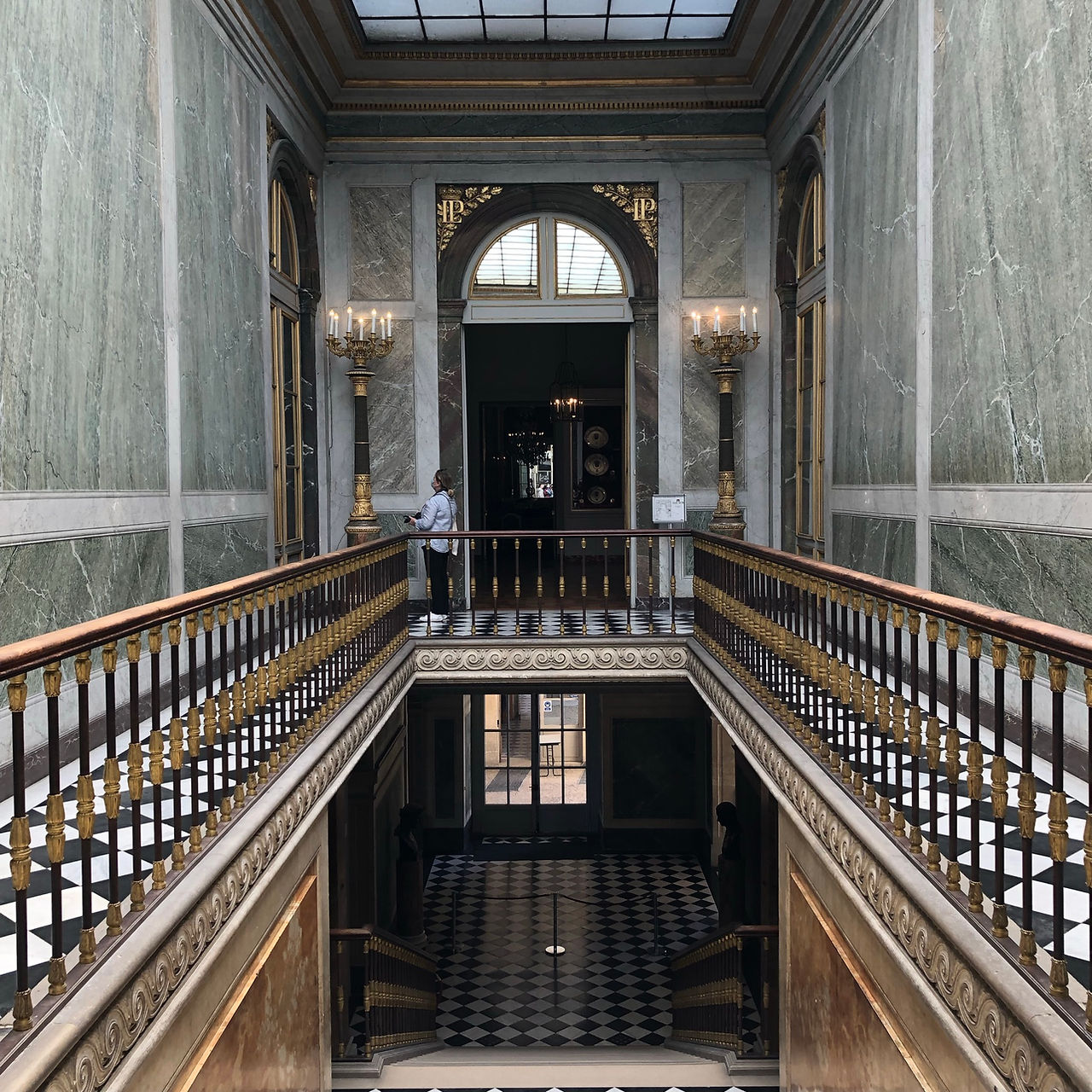 Escalier Louis-Philippe          Versailles