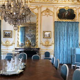 Versailles