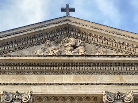 Lycée Hoche, Versailles - ancien couvent de la reine