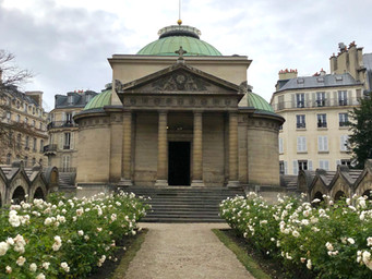 LA CHAPELLE EXPIATOIRE À PARIS