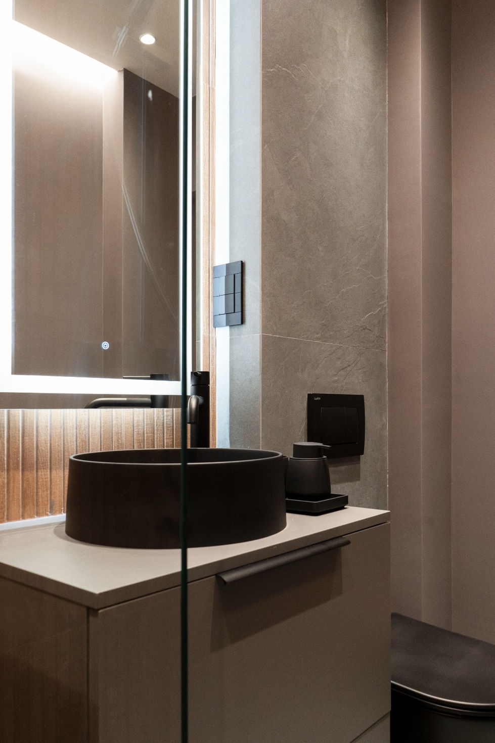 WhatsApp Image 2025-09-06 at 19.17.18 (14).jpeg