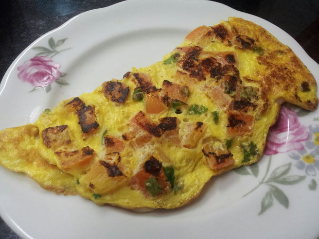 Pintando e bordando com um omelete!