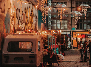 Nachtleben in der Stadt, © WIX-Media