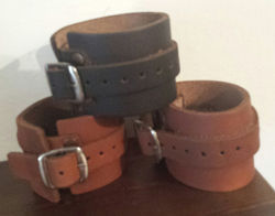 Polsiera a un laccio - 10€