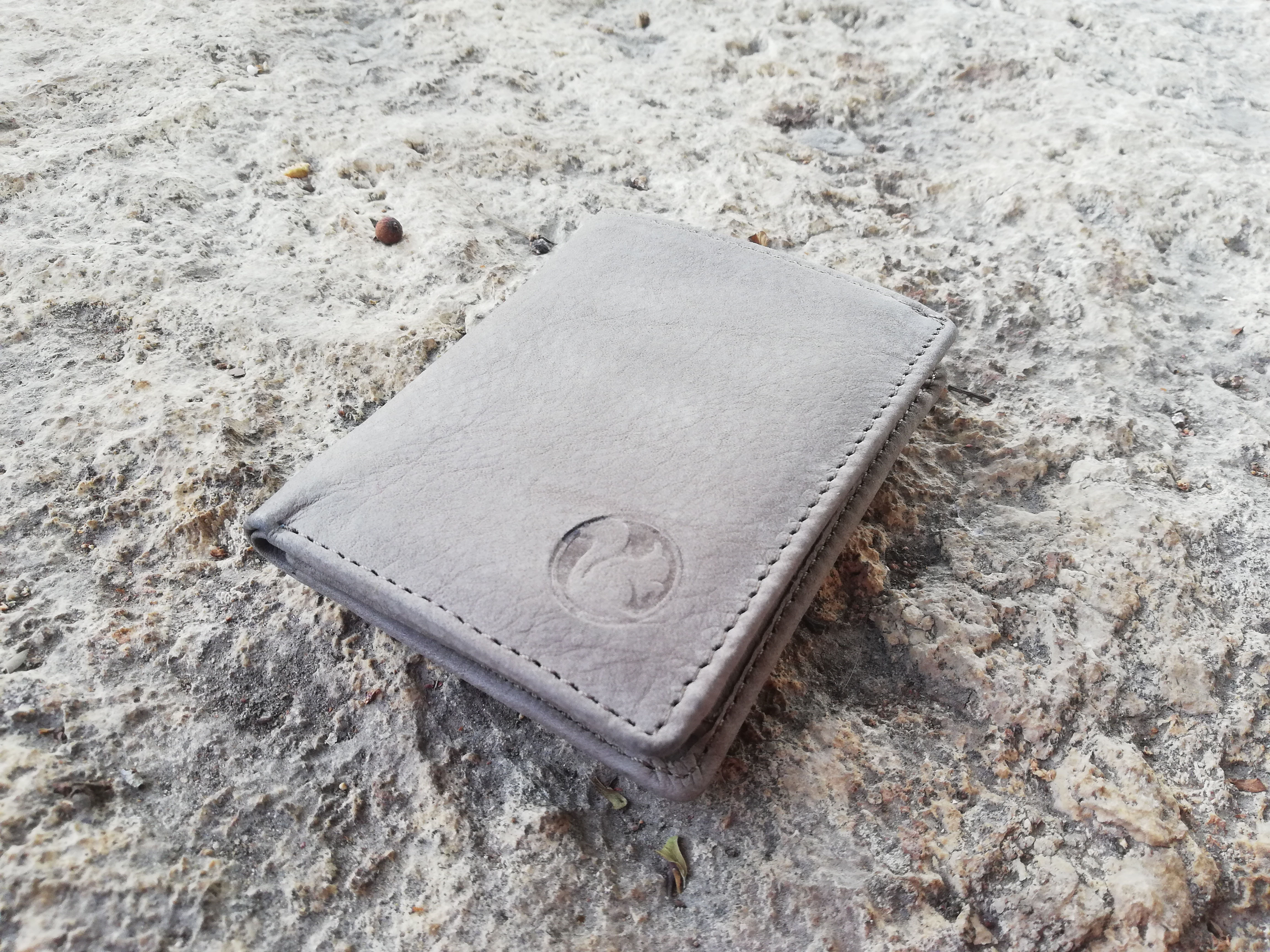 ארנק עור יוניסקס דגם 106