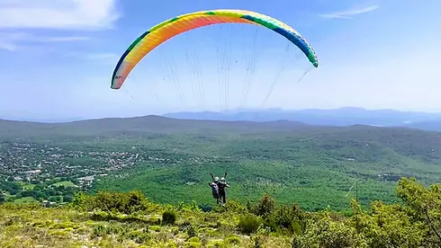 décollage en parapente biplace près de Grasse à Saint-Vallier de Thiey