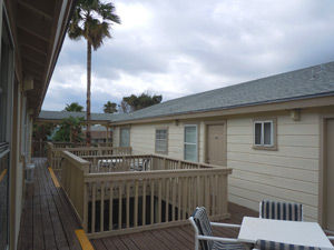 pic_deck300.jpg