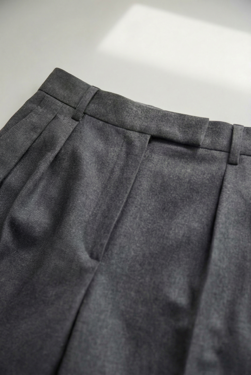 Thumbnail: feine wollhose in elegantem stil, made in germany, handmade, unique, prada