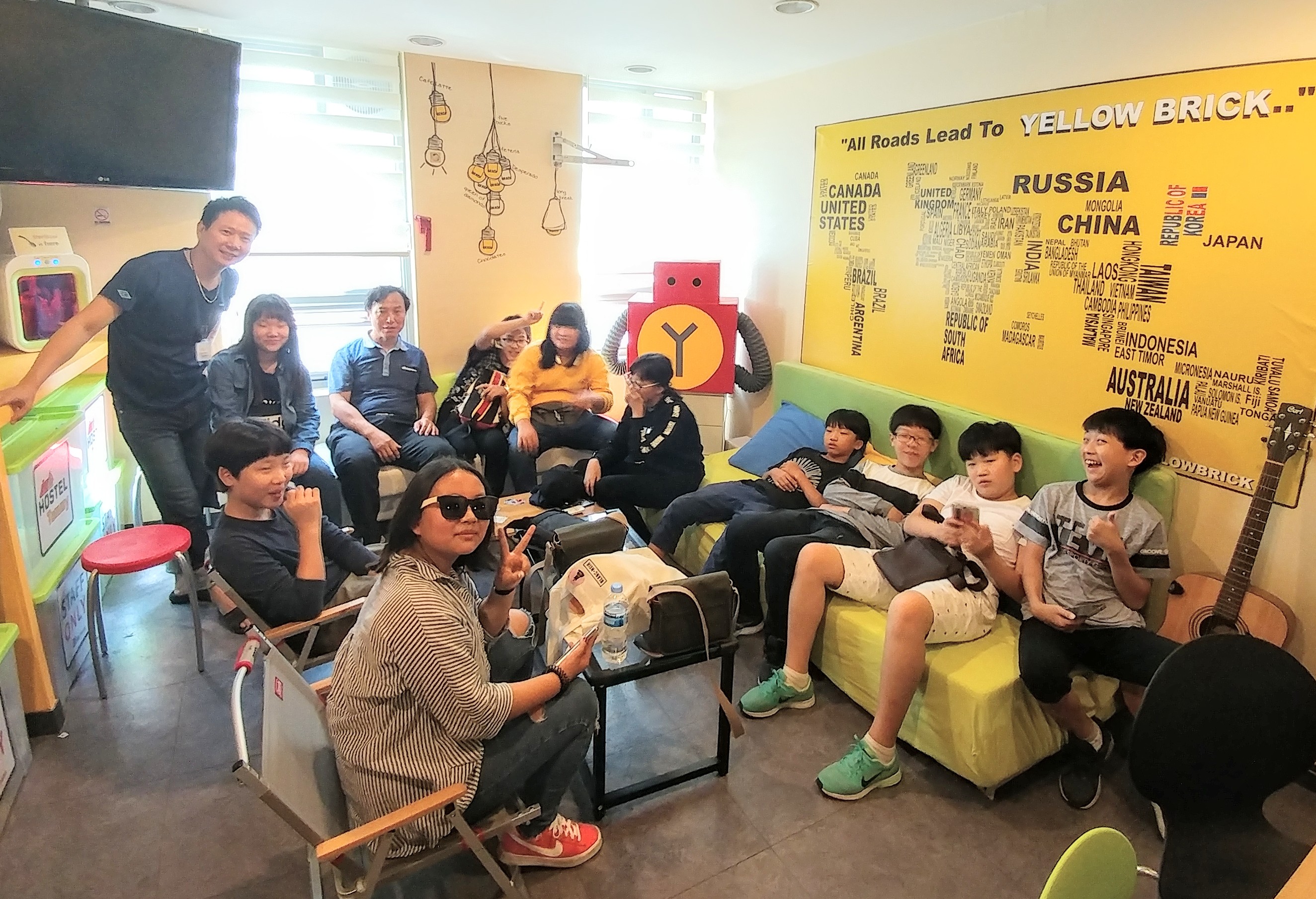 ChuckGwa Elementary school trip
