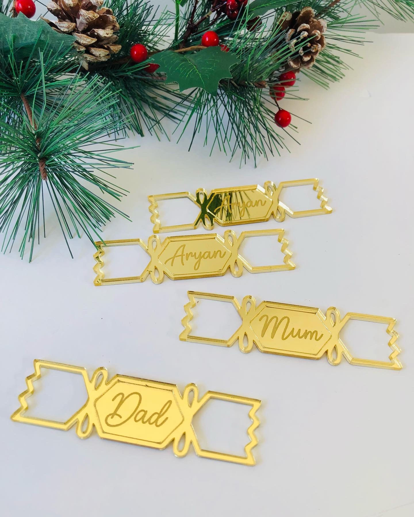 Personalised Christmas Cracker Table Names Gold Mirror Acrylic
