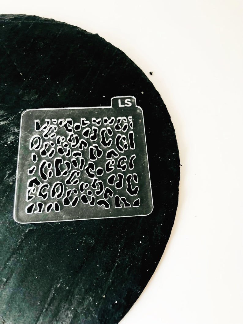 Thumbnail: Leopard Animal Print 3D Biscuit Embosser