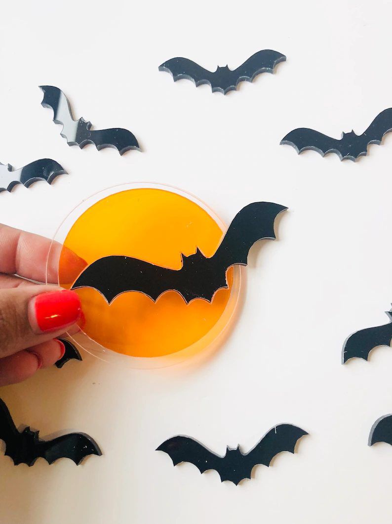 Thumbnail: Halloween Bat Moon Cake Charm