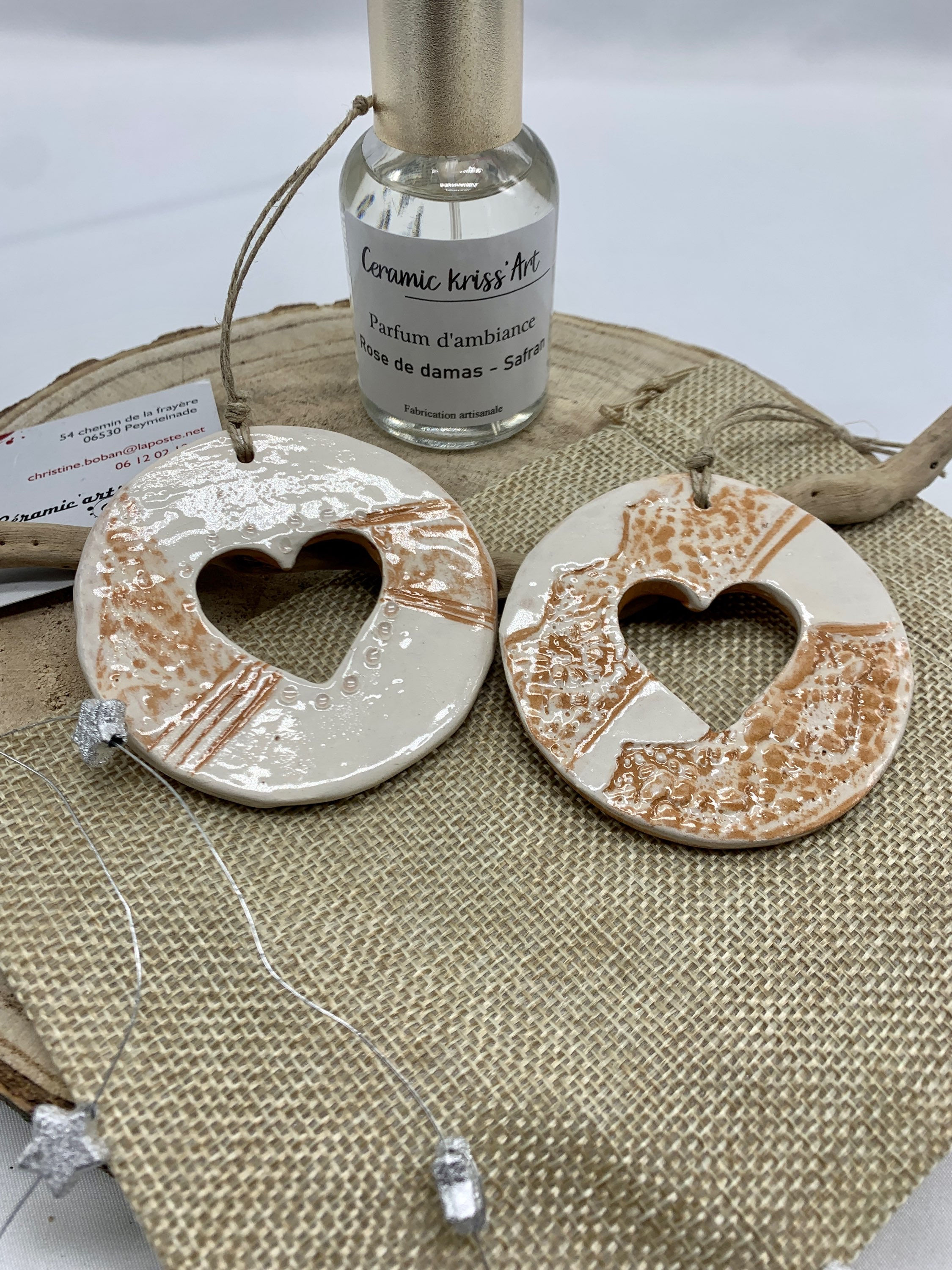 Lot de 2 décos à suspendre et parfum d'ambiance