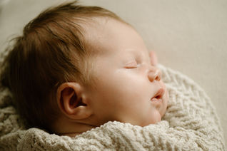 babyshooting-newbornshooting-hamburg-baby-maschapohl-fotografin-familienmomente-liebe-emotion-nähe