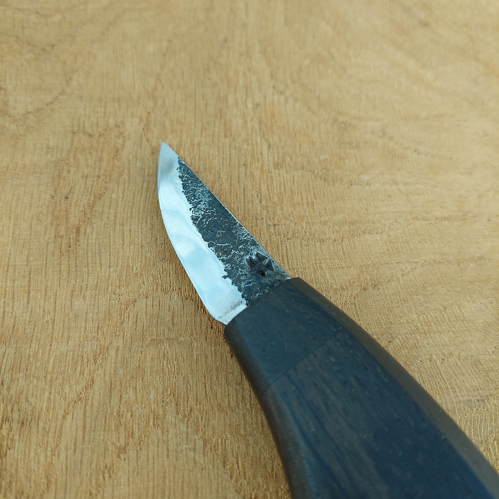 Thumbnail: Ancient bog oak sloyd