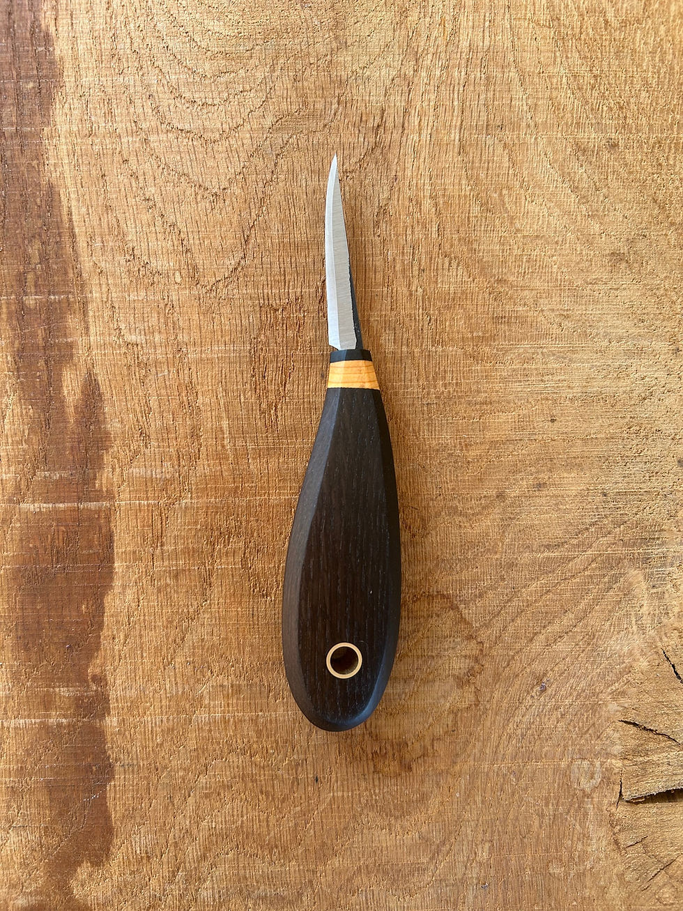 Thumbnail: Bog oak carver