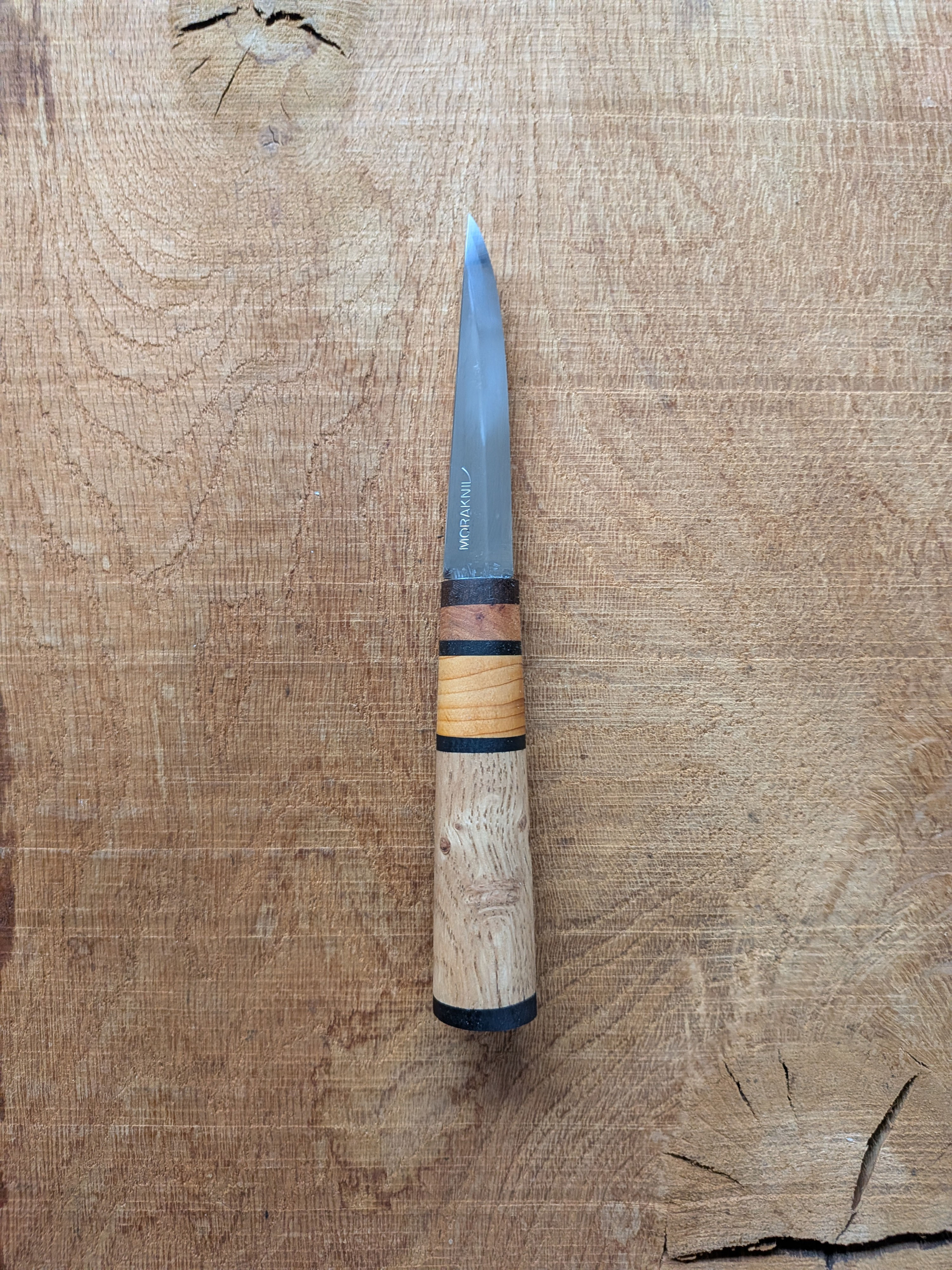 Oak Mora 106 carver