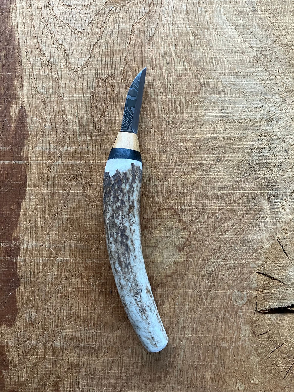 Thumbnail: Stag antler carver