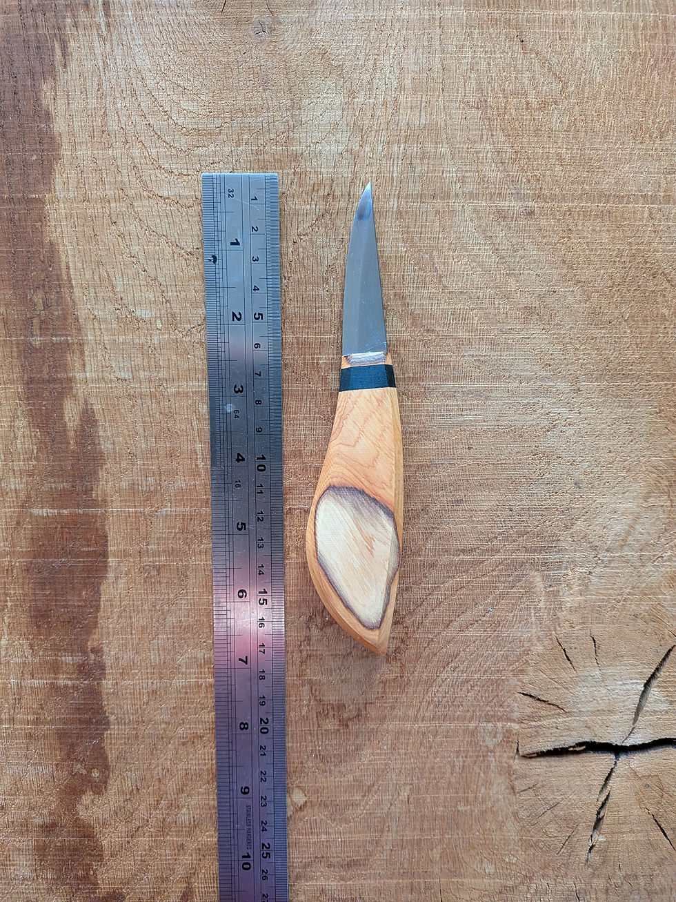 Thumbnail: English yew carving knife