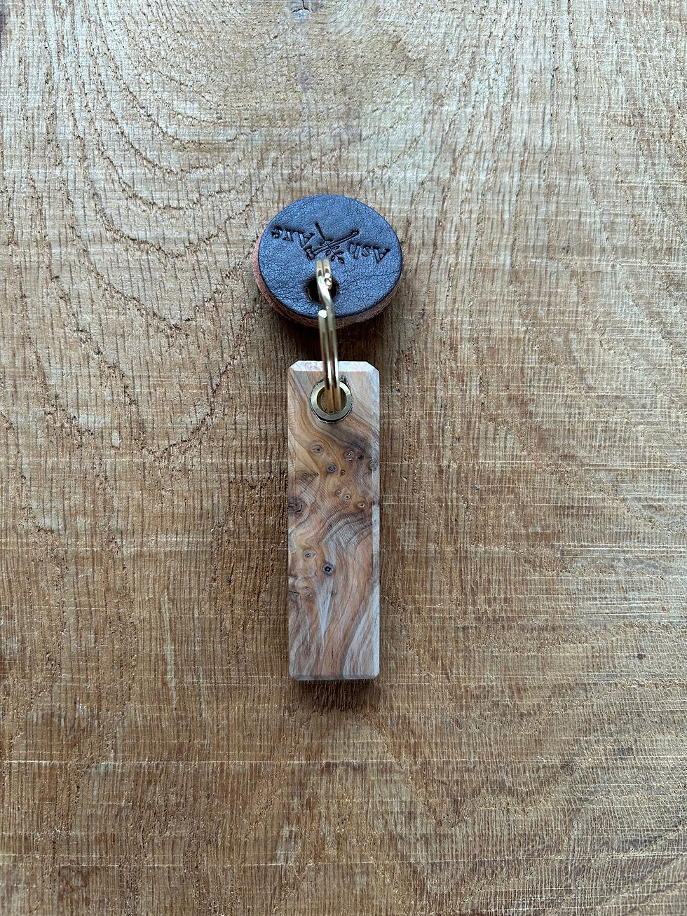 Thumbnail: Yew burr keyring