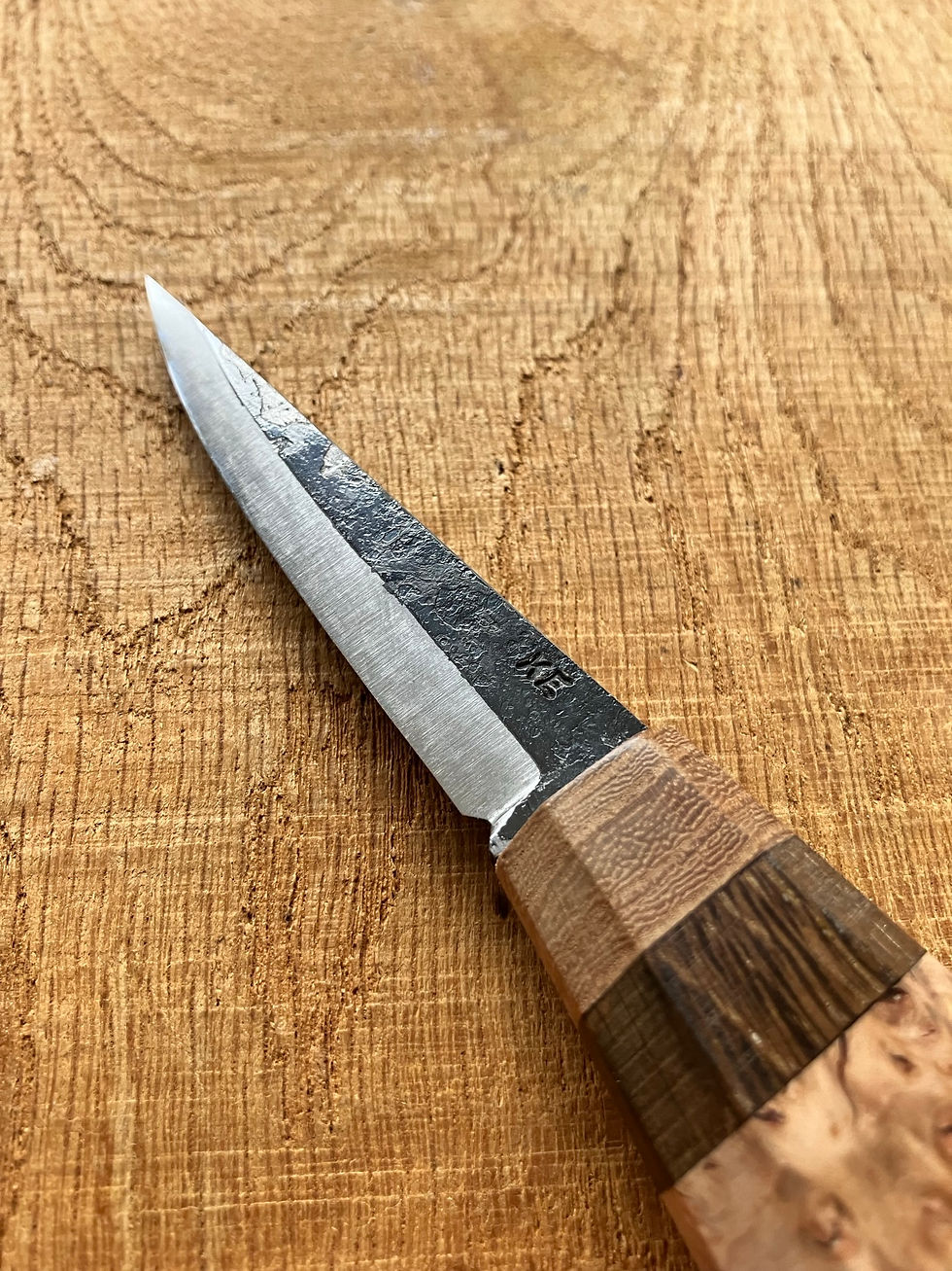 Thumbnail: Welsh oak burr carver