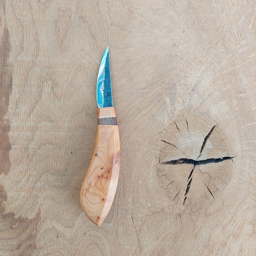 Yew burr carving knife
