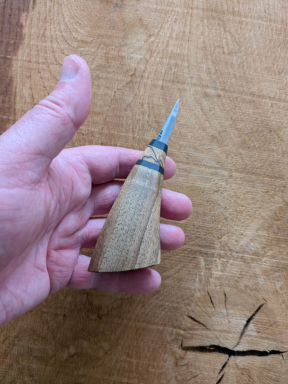 Thumbnail: 40mm walnut carver