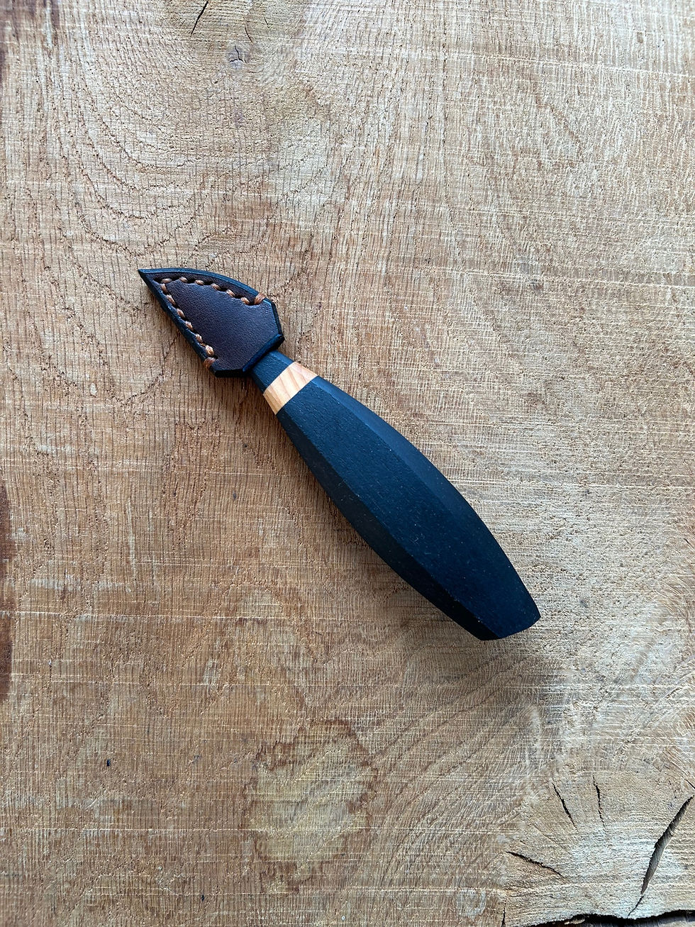 Thumbnail: Nic Westermann chip carver