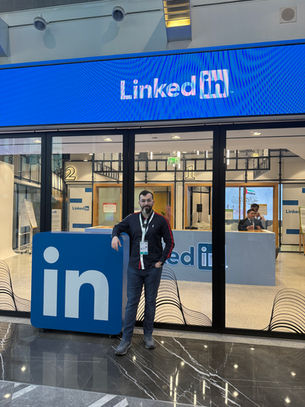 Mohamad Jandali at LinkedIn's Booth at the 1BFS